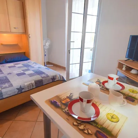 Matic By Interhome * Malinska