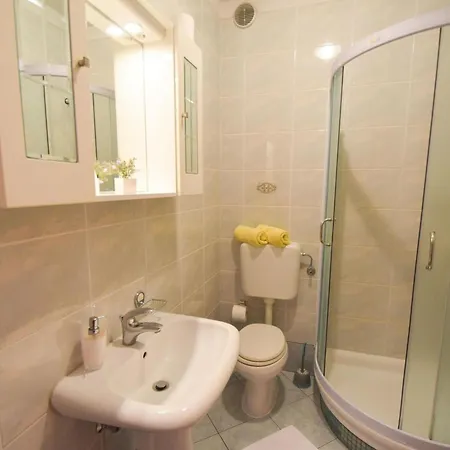 Apartament Matic By Interhome Malinska